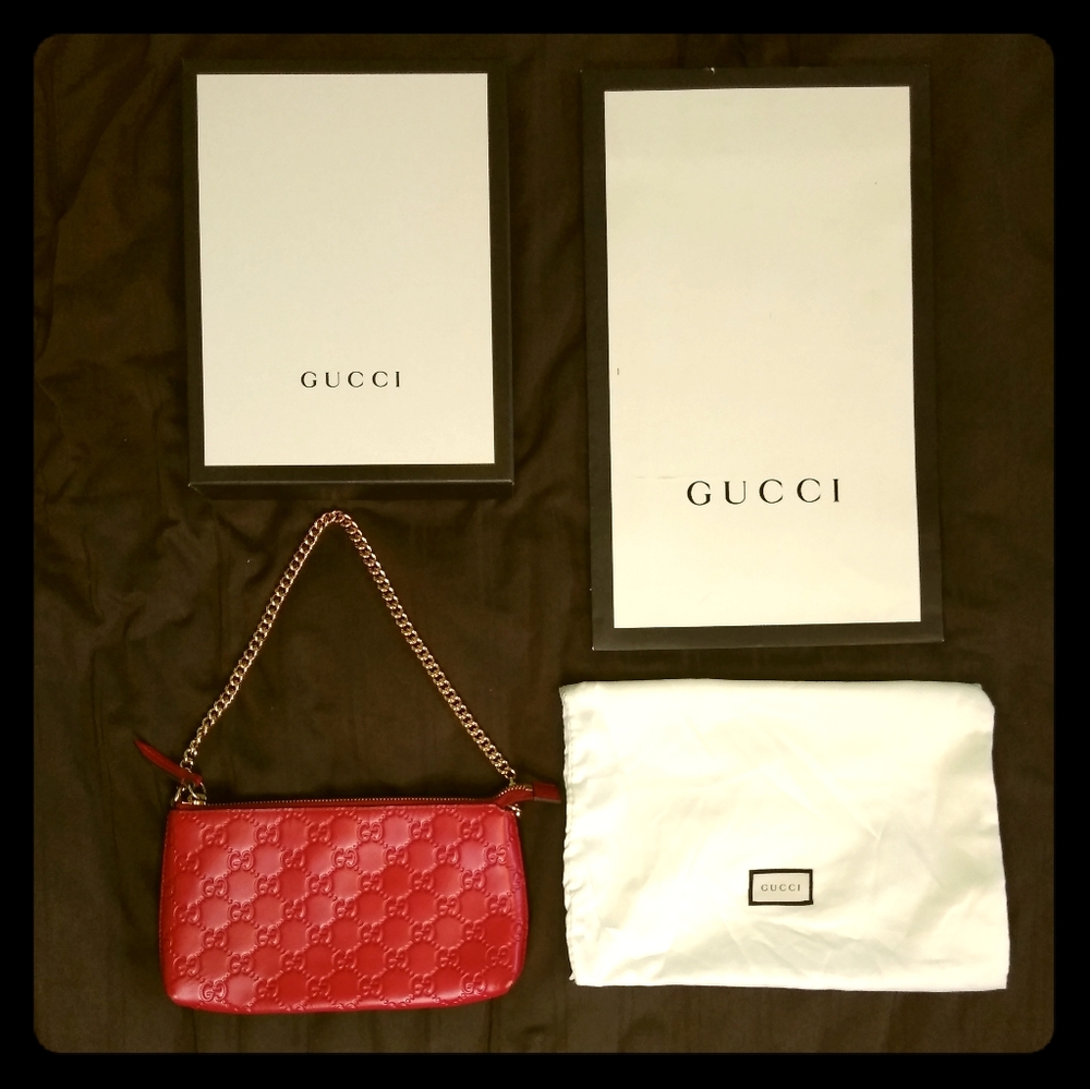 Clutch/Wristlet 💯 Authentic